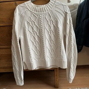 GAP Cable Knit Sweater - White